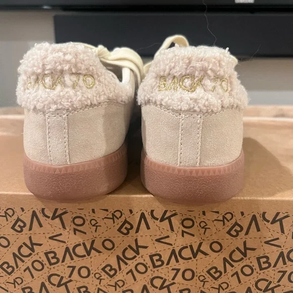 Back 70 Women's Cream Sneakers - Picture 4 of 8